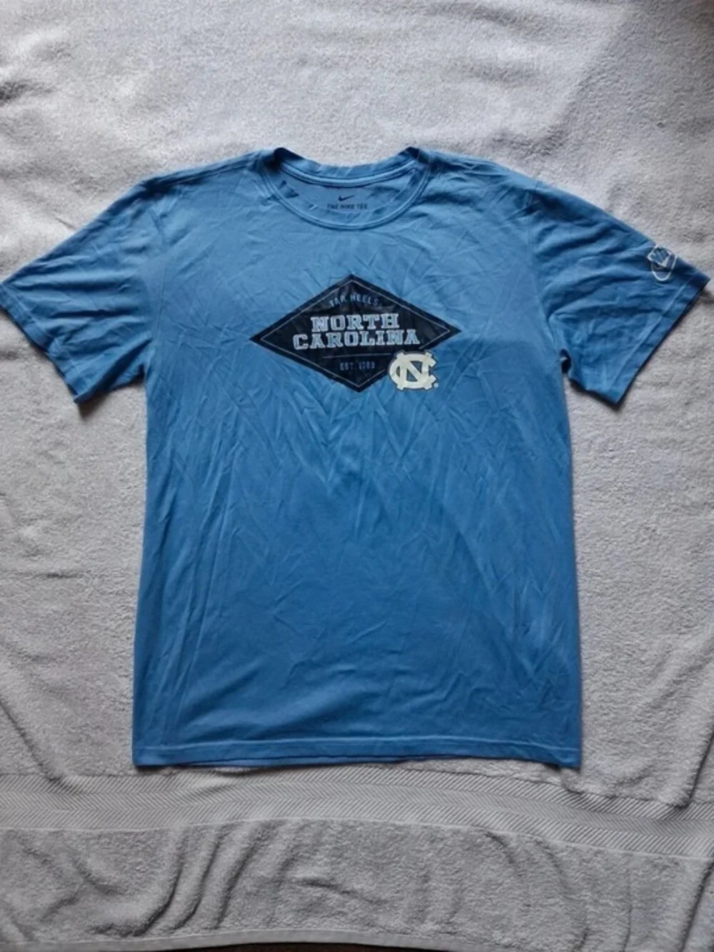 Nike North Carolina Tar Heels T-shirt